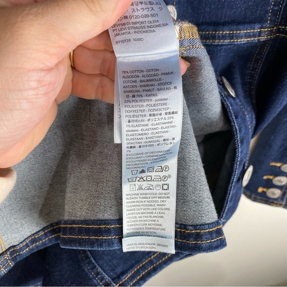 Levi's Veda Slim Fit Full Button Up Down Denim Jean Mini Dress Size XS (NWT) - Picture 7 of 9